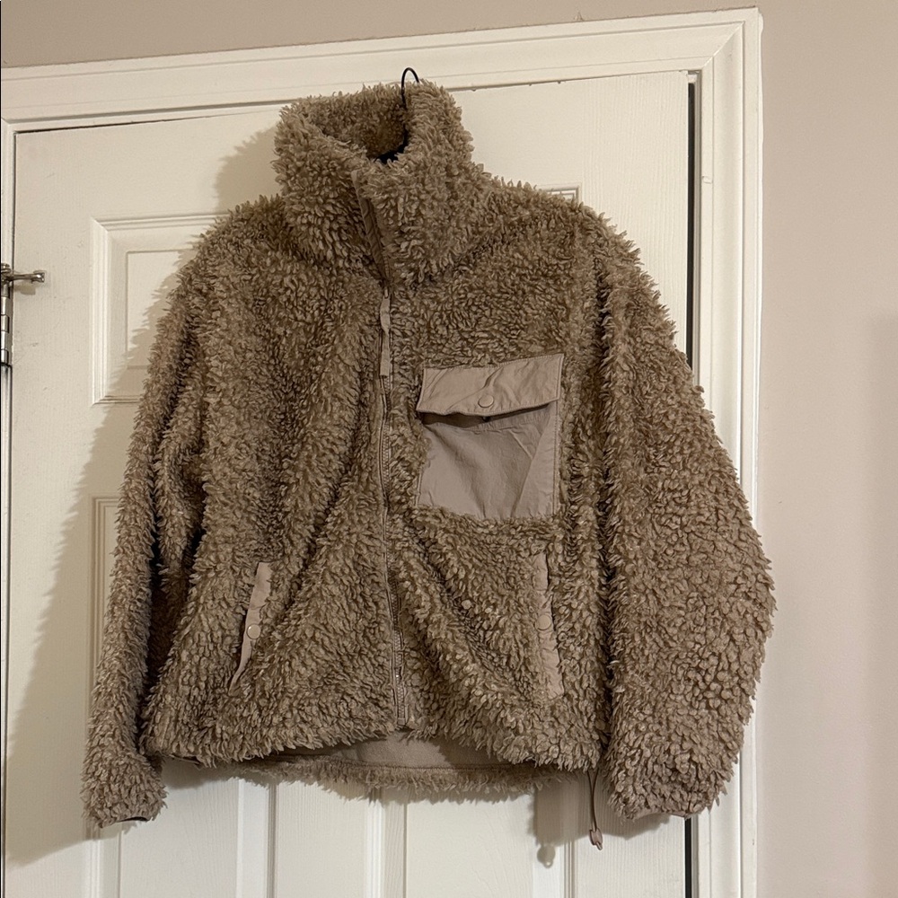 Abercrombie & Fitch Tan Sherpa Jacket